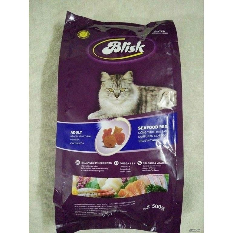 Thức ăn cho mèo Blisk có xuất xứ từ Pháp
